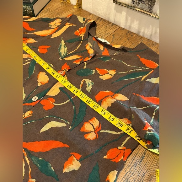 CAREN C. by Henke Floral Blouse - Size 16 - Picture 11 of 12